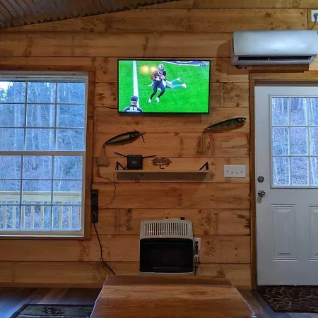 Deep Creek Hideaway Cabin-2